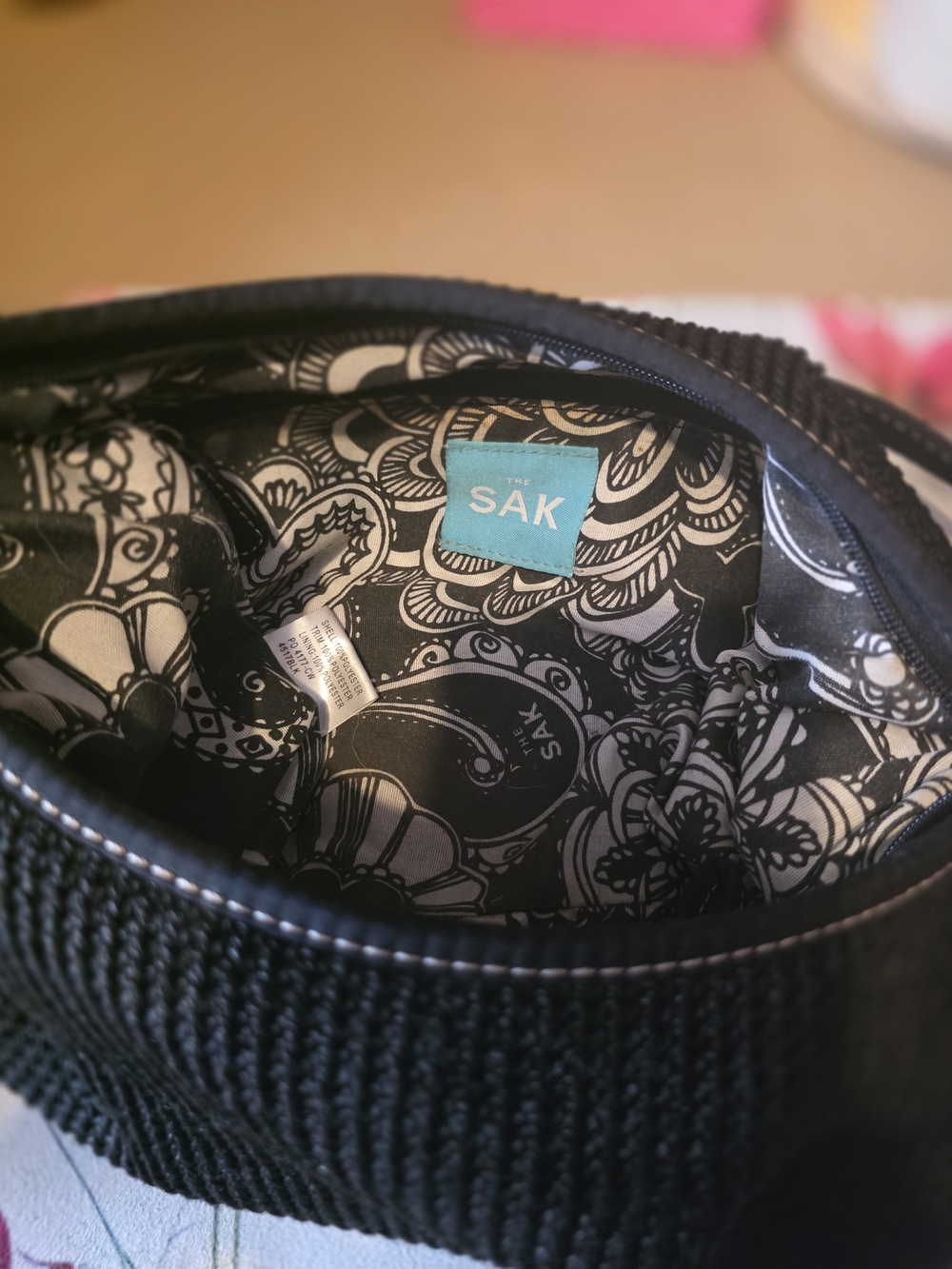 The Sak Black Woven Shoulder Bag - Picture 4 of 4